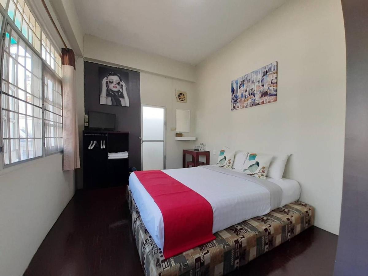 Born Guest House Chiang Mai Eksteriør bilde